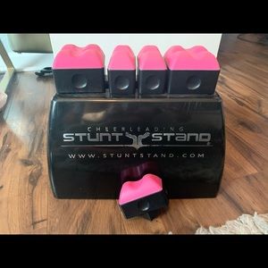 Stunt Stand